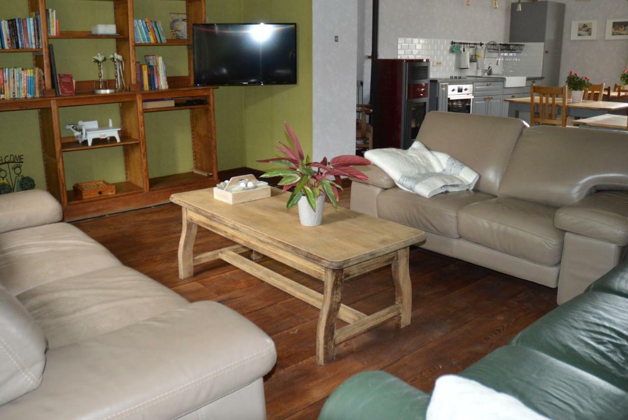 Bed and Breakfast Aux 4 Saules De 4 Wilgen Модав Экстерьер фото